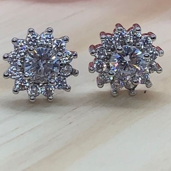 The Sunflower 925 Silver earrings - Picture 7 of 7